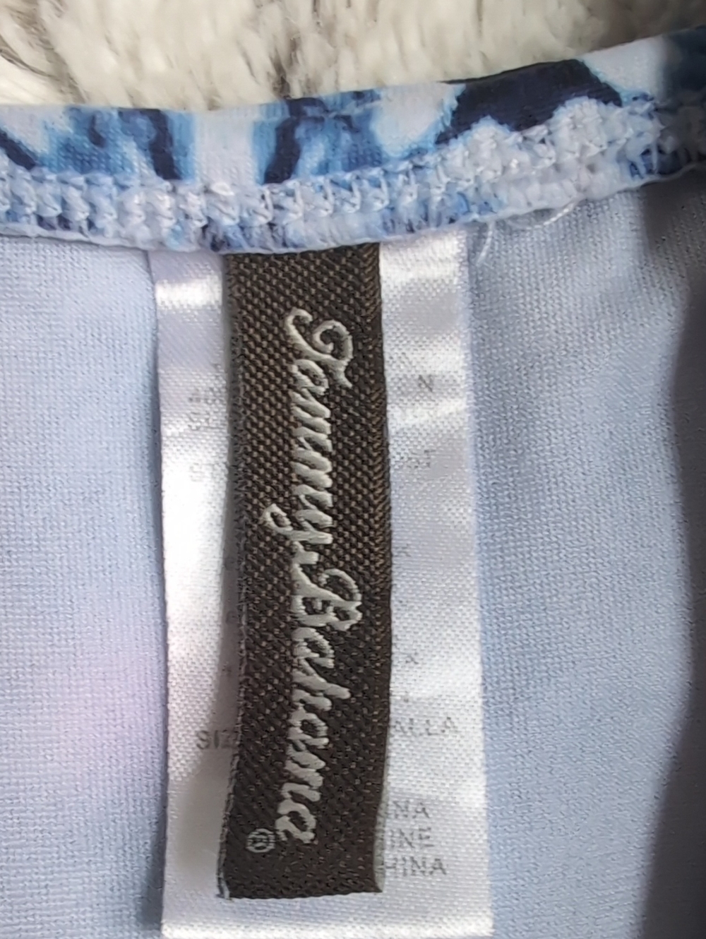 Tommy Bahama Shibori Splash V-Front Tankini Top - Picture 4 of 6
